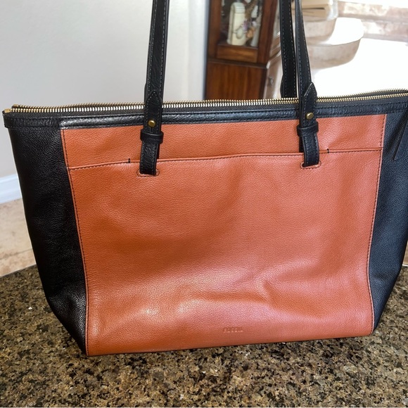 Two-Tone Leather Tote Bag - Black and Brown - Picture 2 of 7